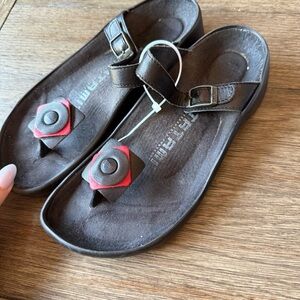 Tatami sandals
